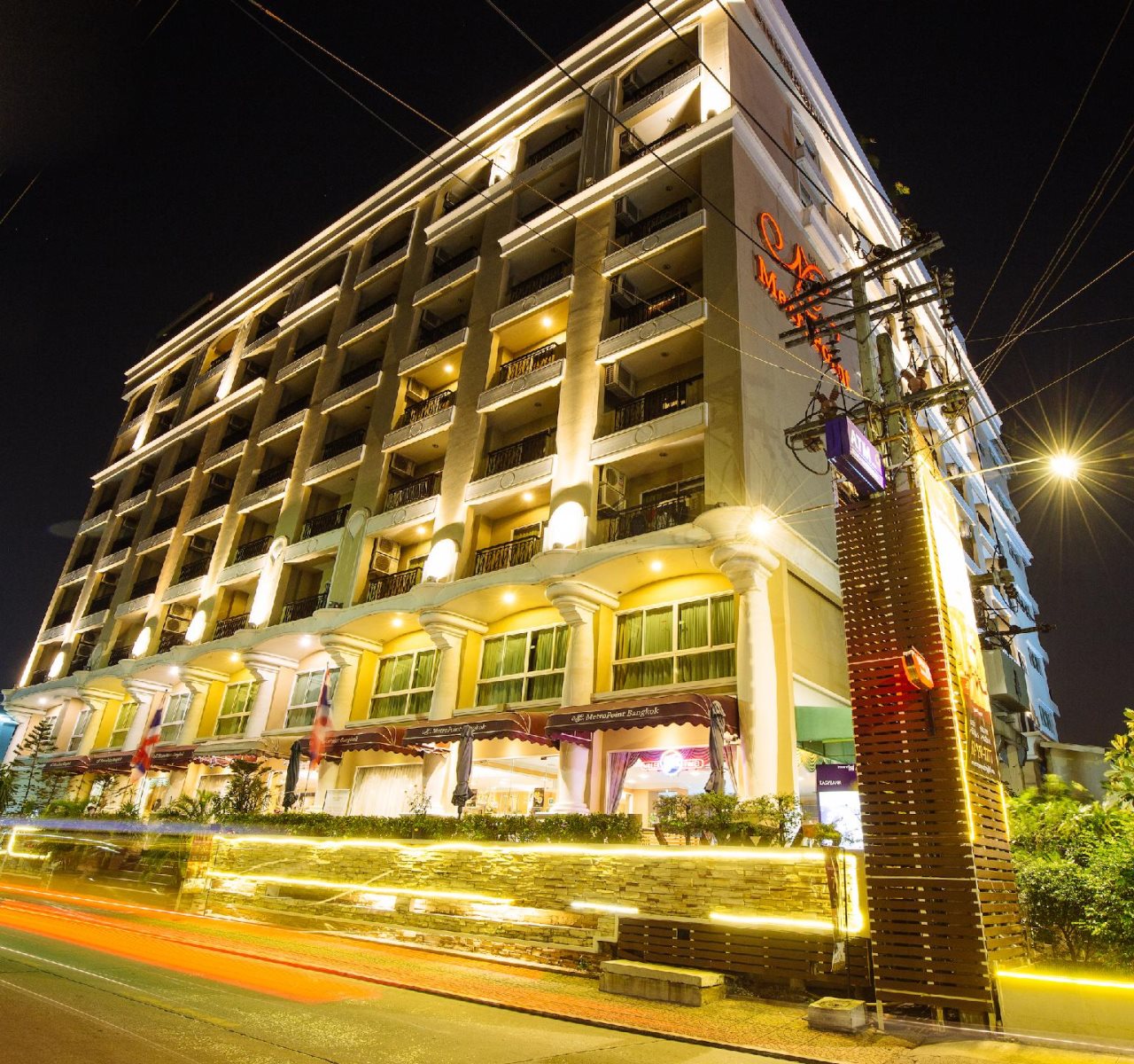 Metropoint Bangkok 16
