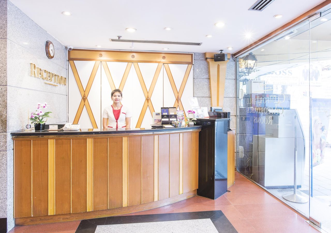 Majestic Suites 8