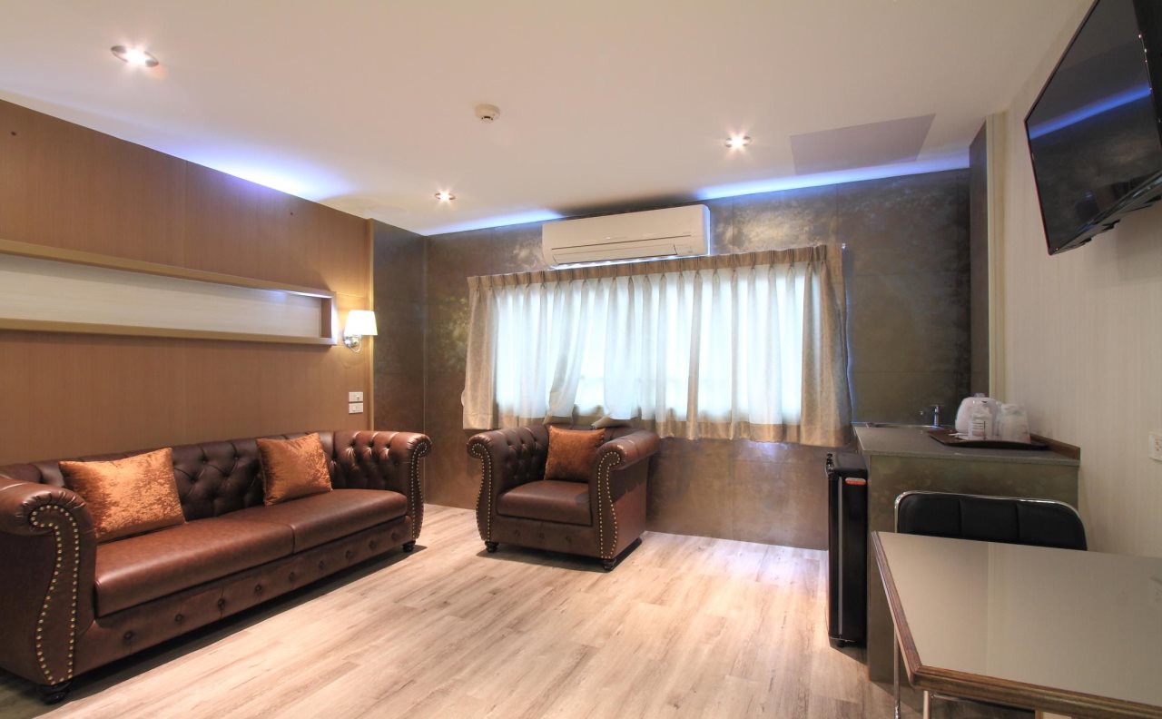Bourbon Street Boutique Apartments 3