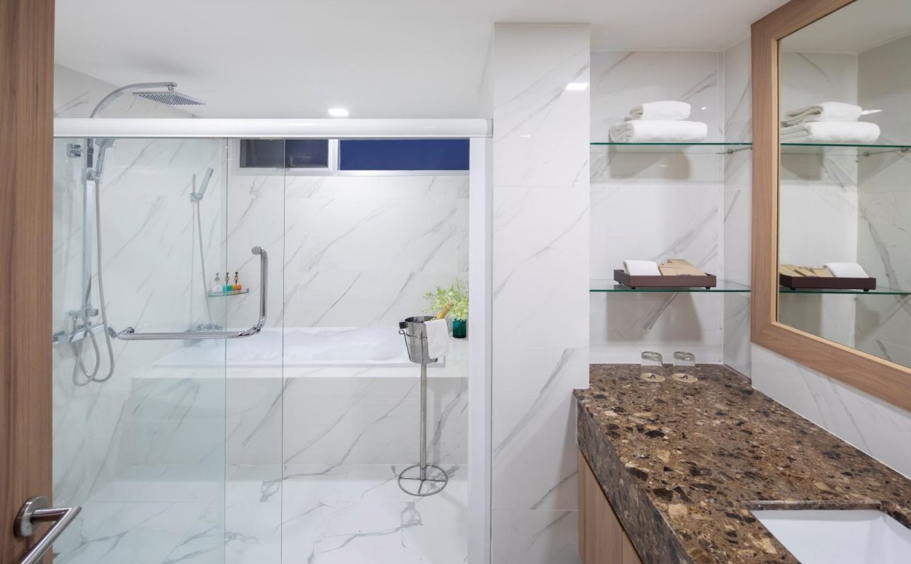 Adelphi Grande Sukhumvit 11