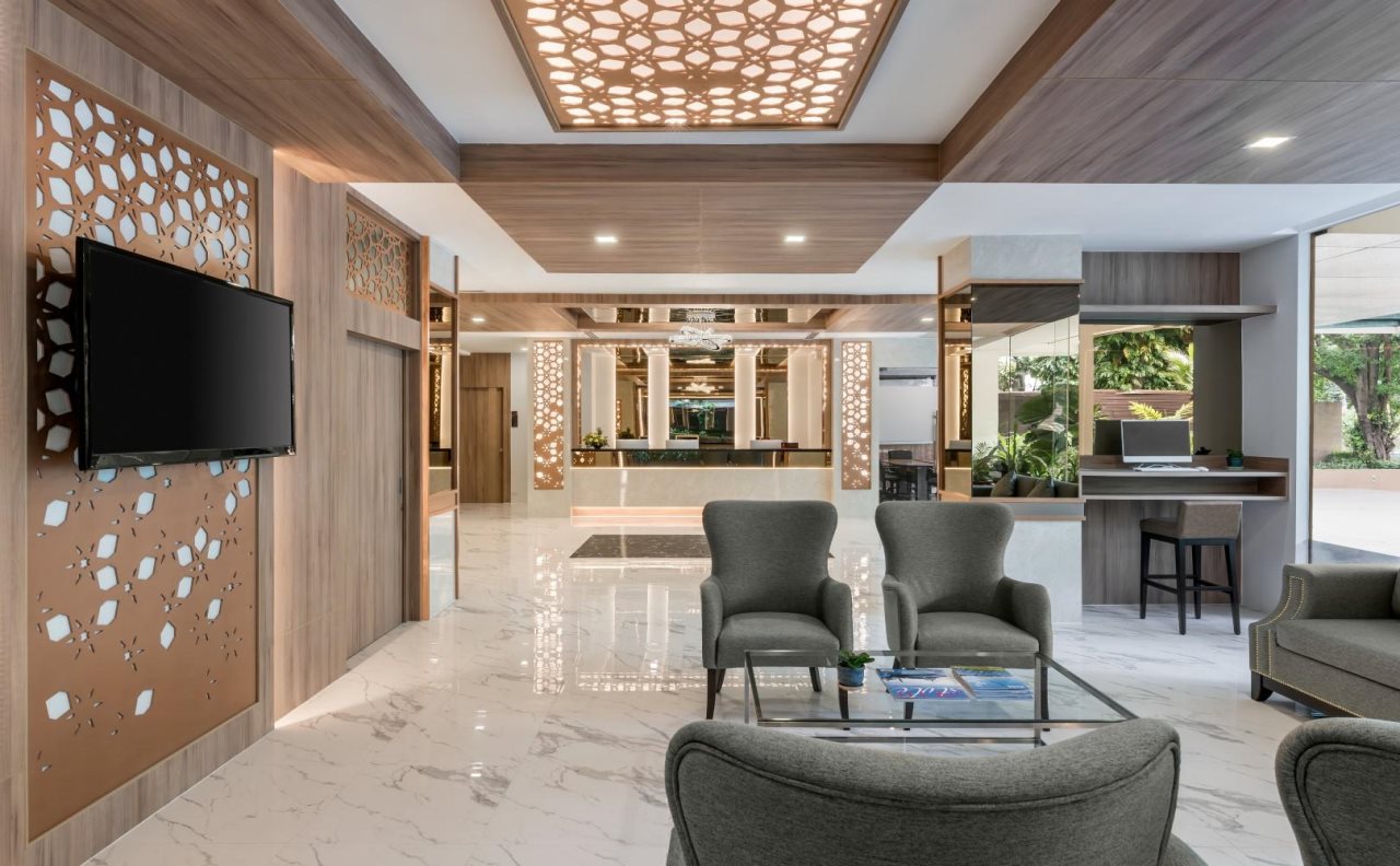 Adelphi Grande Sukhumvit 13
