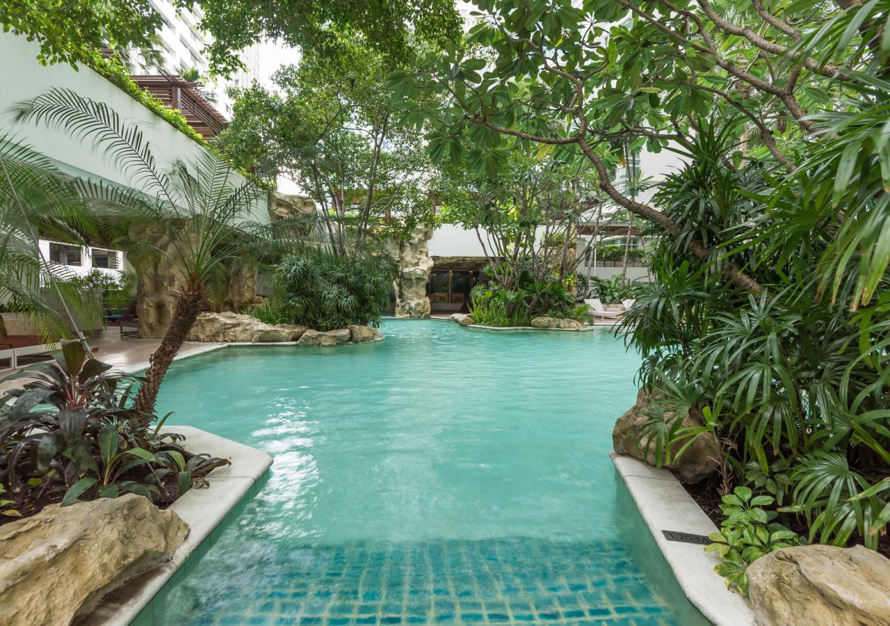 Dusit Suites Hotel Ratchadamri 12