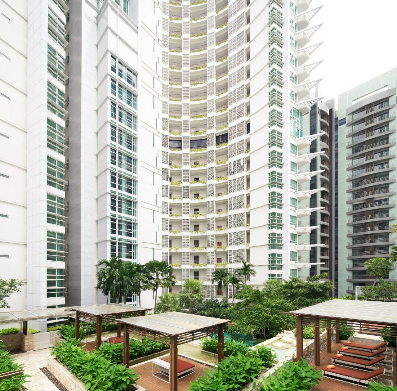 Dusit Suites Hotel Ratchadamri 21