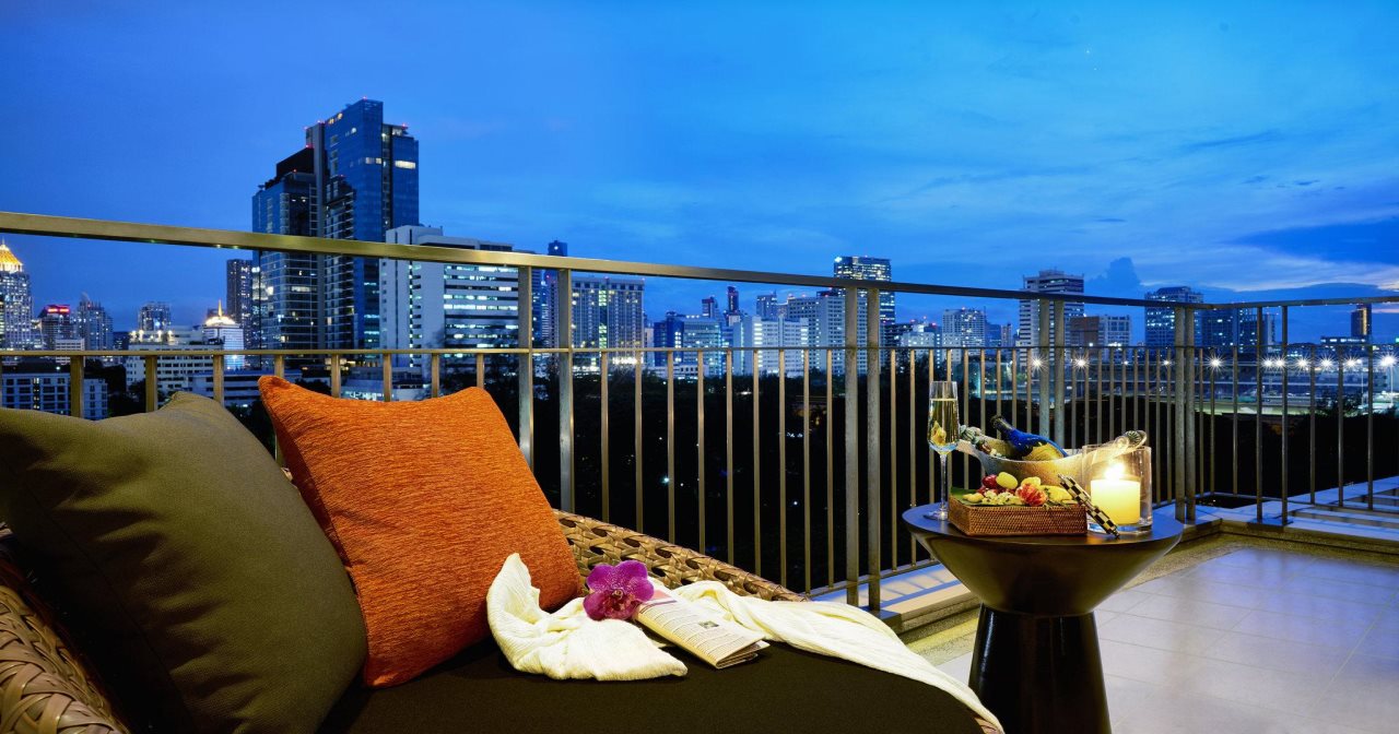 Dusit Suites Hotel Ratchadamri 6