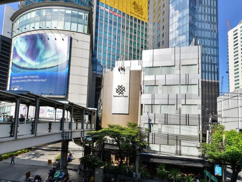 S Sukhumvit Suites 1