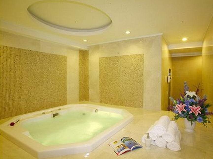 Hope Land Hotel 22