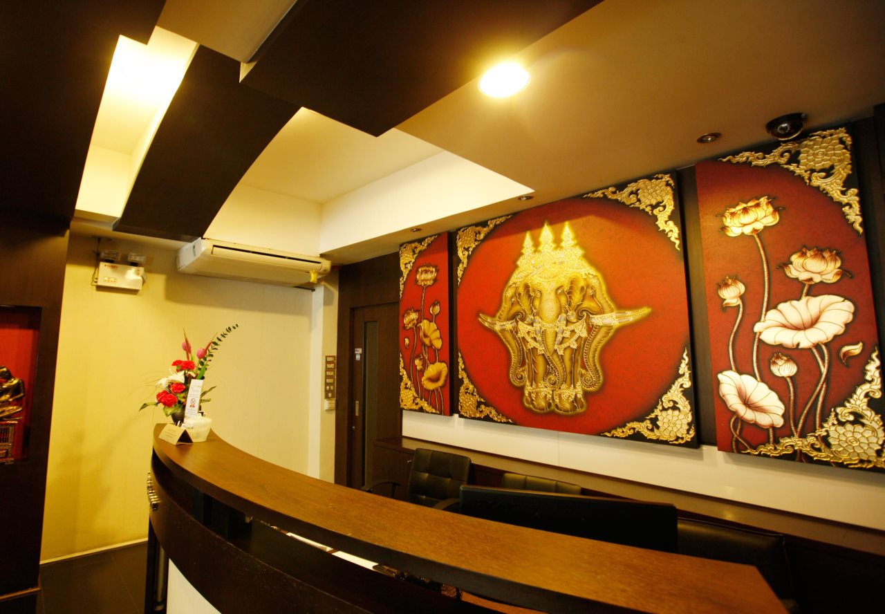 Mirth Sathorn 15