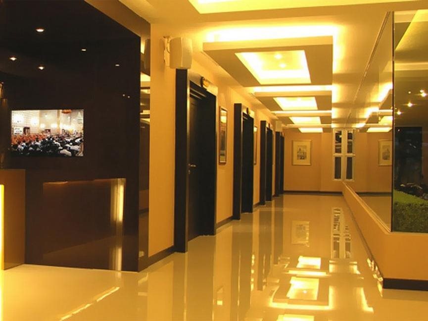 The Residence Airport & Spa 10