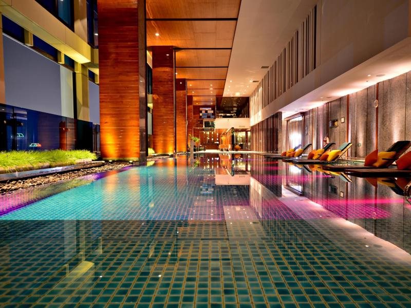 Renaissance Bangkok Ratchaprasong 10