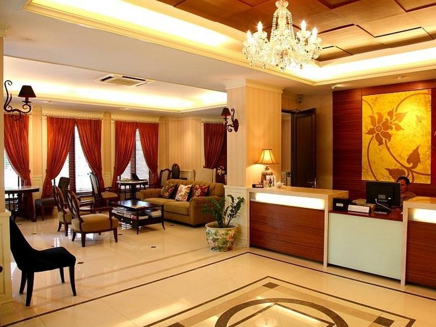 Aurum The River Place 15