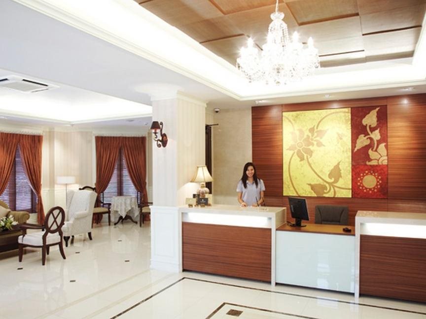 Aurum The River Place 16
