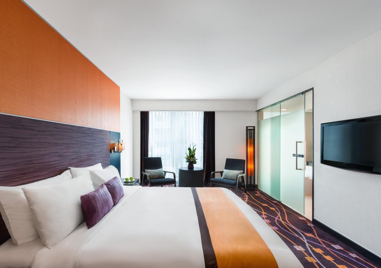 Radisson Suites Bangkok Sukhumvit 11