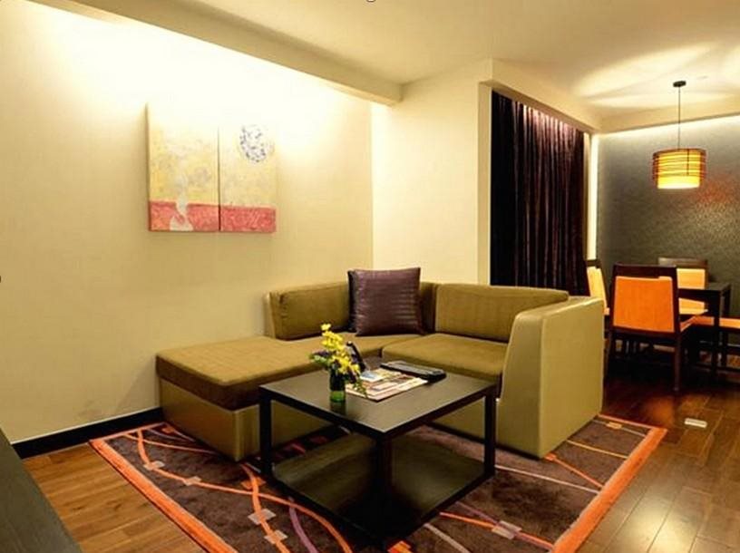 Radisson Suites Bangkok Sukhumvit 12