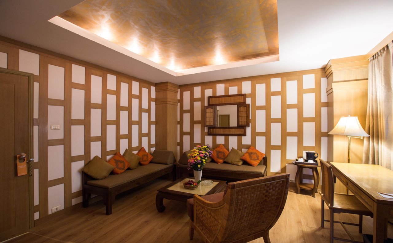 The Tarntawan Hotel Surawong Bangkok 1