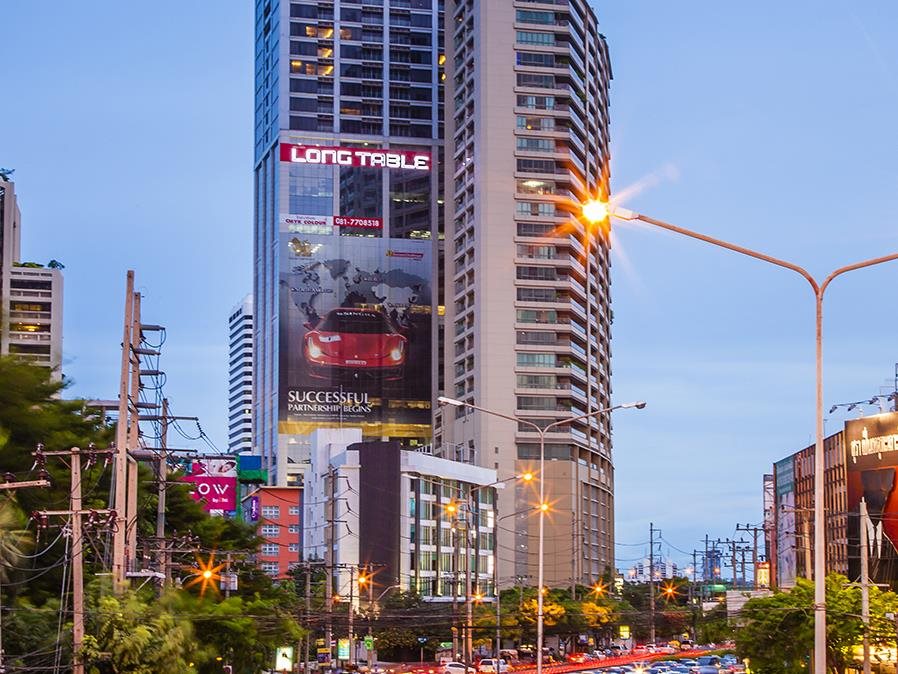Column Bangkok 18