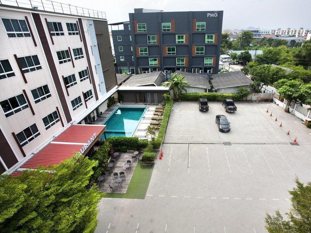 Sinsuvarn Airport Suite 24