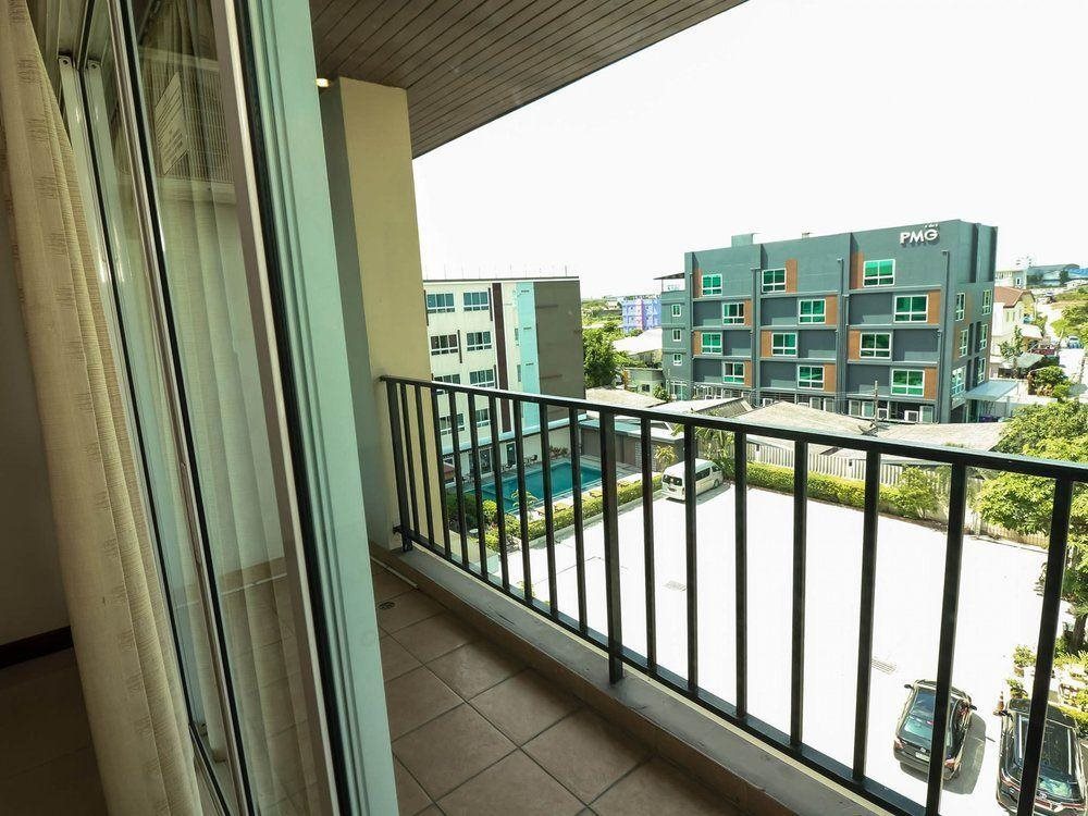 Sinsuvarn Airport Suite 3