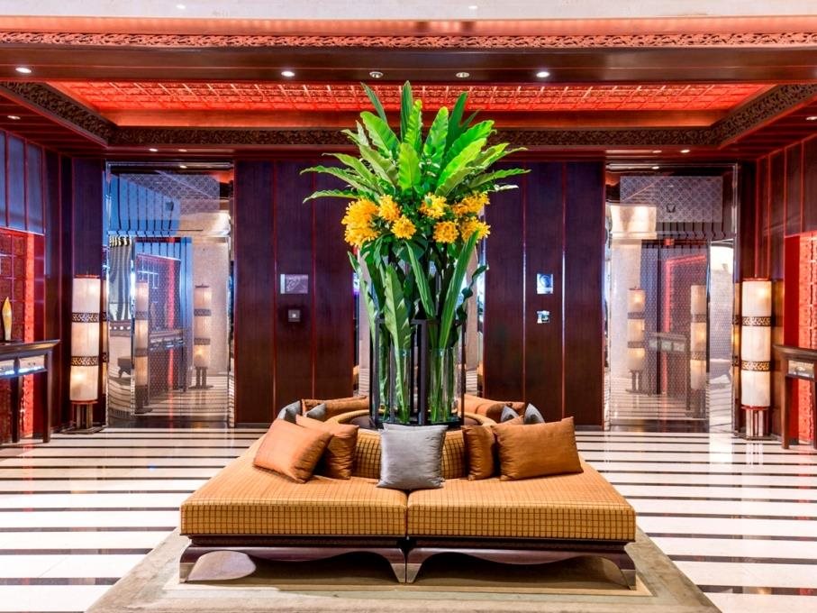 Crowne Plaza Bangkok Lumpini Park 10