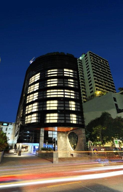 Best Western Plus At 20 Sukhumvit 1