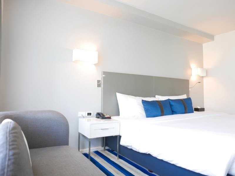 Best Western Plus At 20 Sukhumvit 2