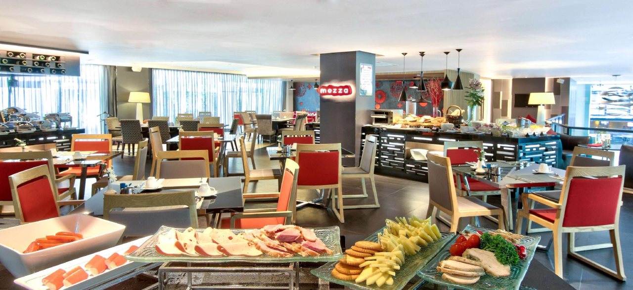 Park Plaza Bangkok Soi 18 22