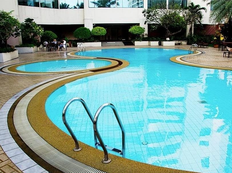 Rembrandt Residences Bangkok 11