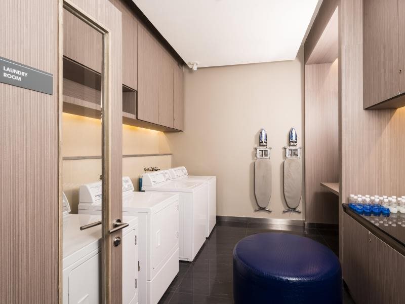 Holiday Inn Express Bangkok Siam 17