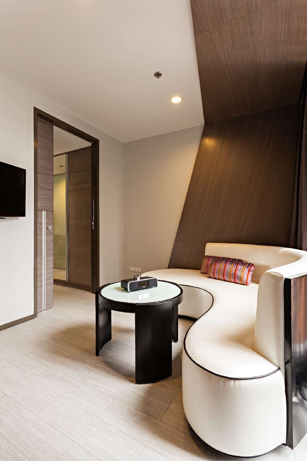 Hyatt Place Bangkok Sukhumvit 1 10