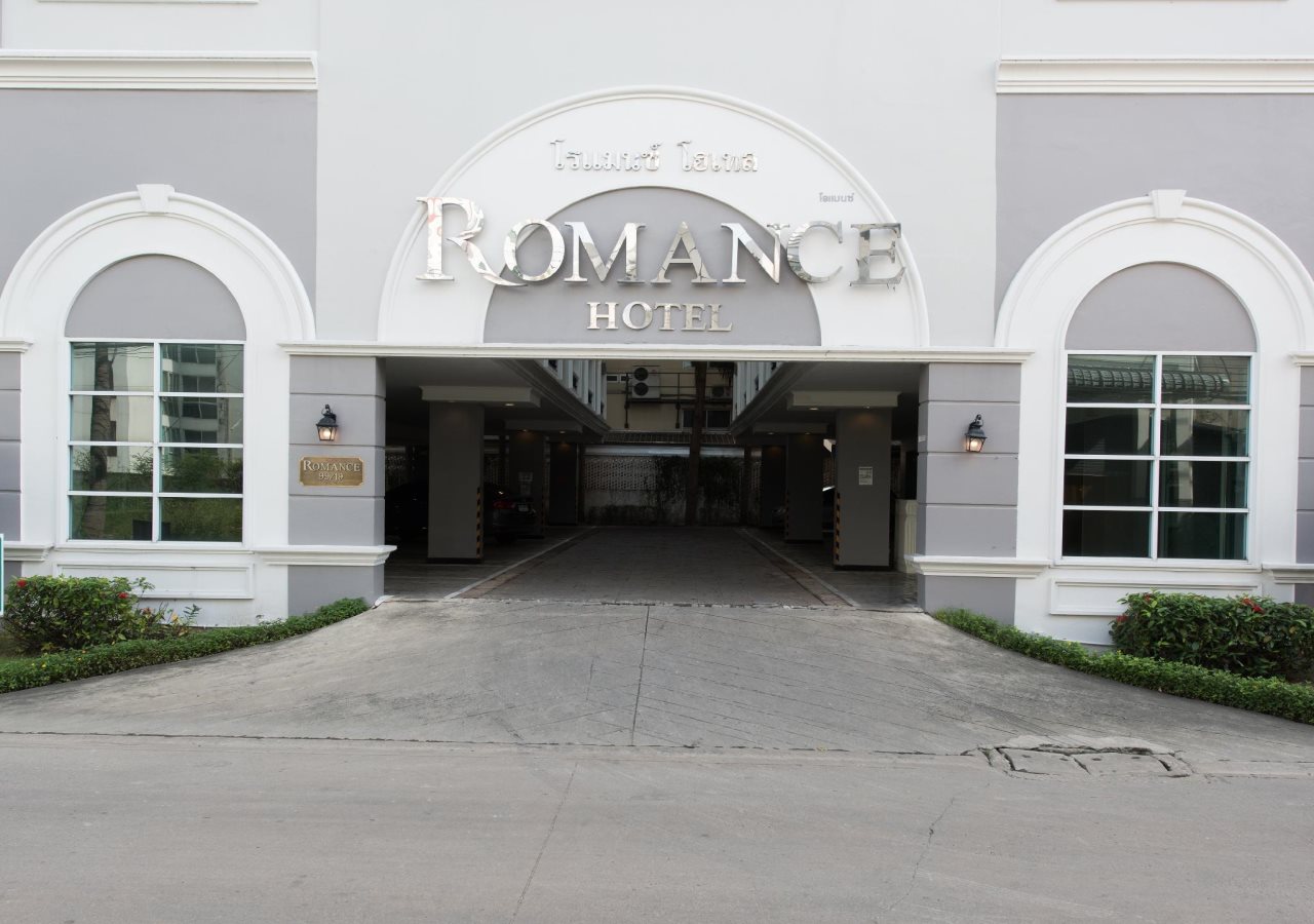 Romance Hotel Srinakarin 5