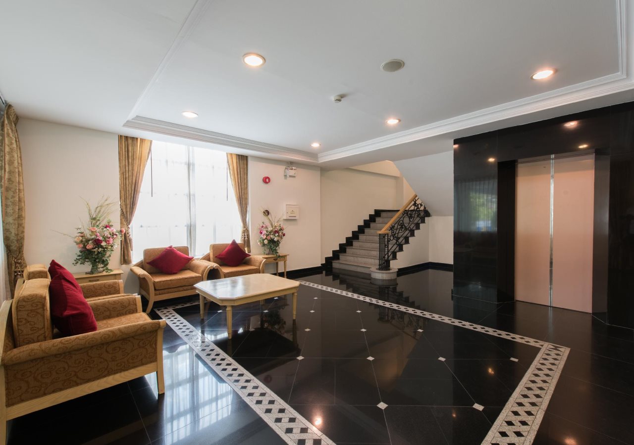 Romance Hotel Srinakarin 6