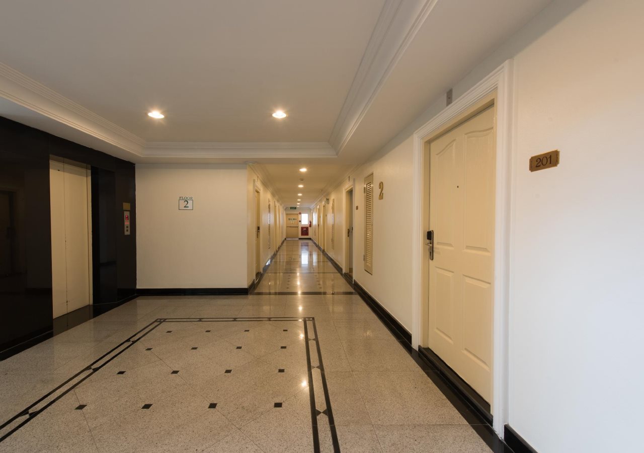 Romance Hotel Srinakarin 7