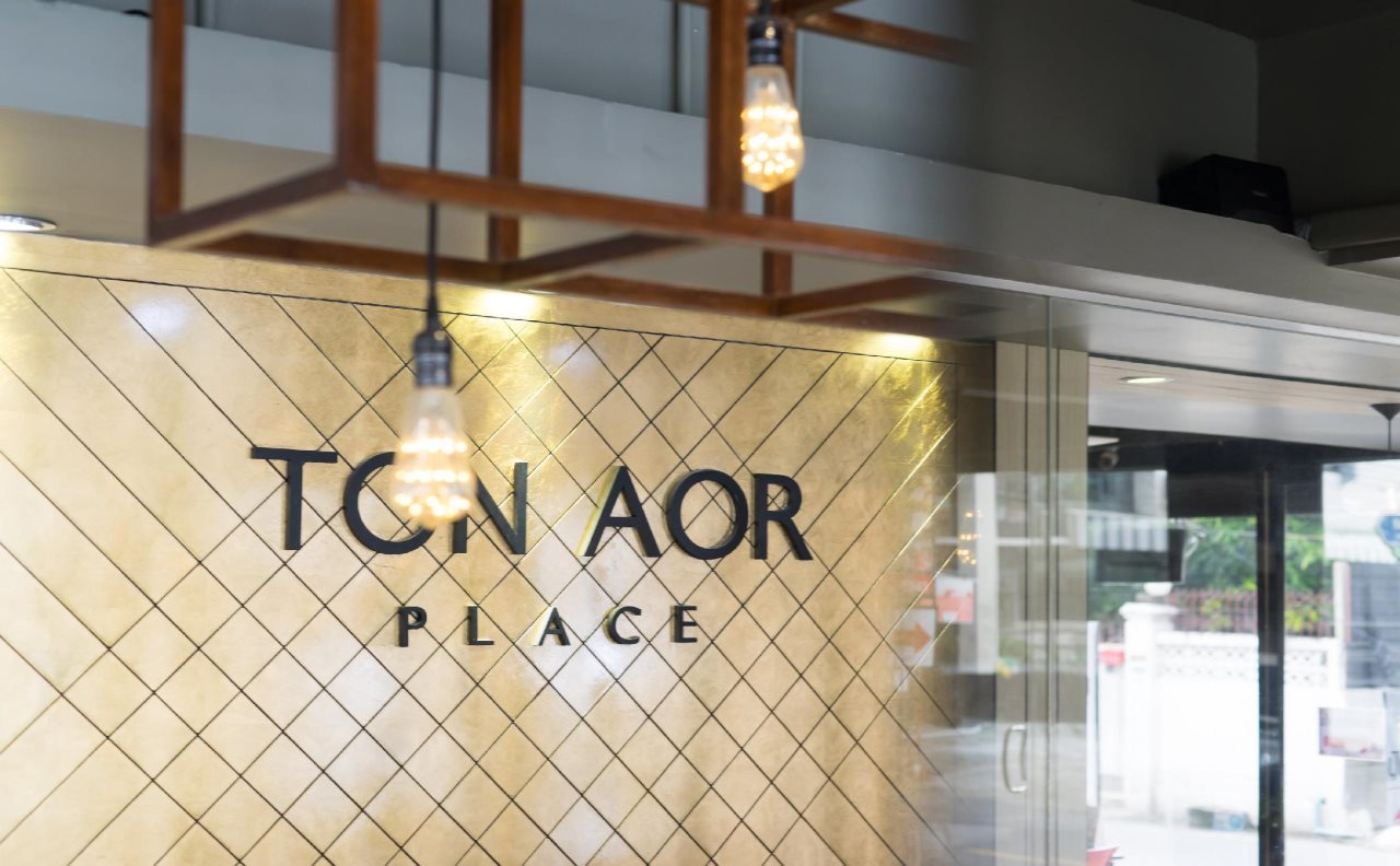 Hotel Ton Aor Place 12
