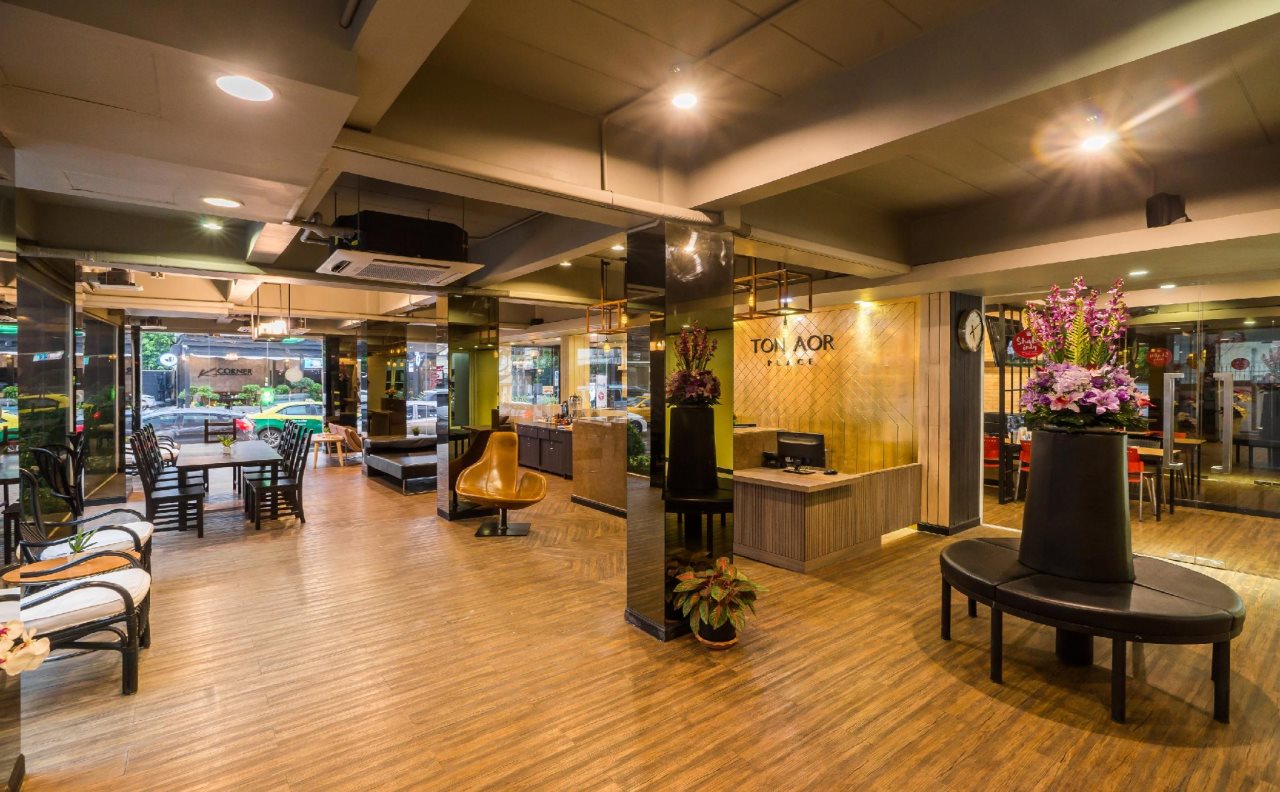 Hotel Ton Aor Place 18