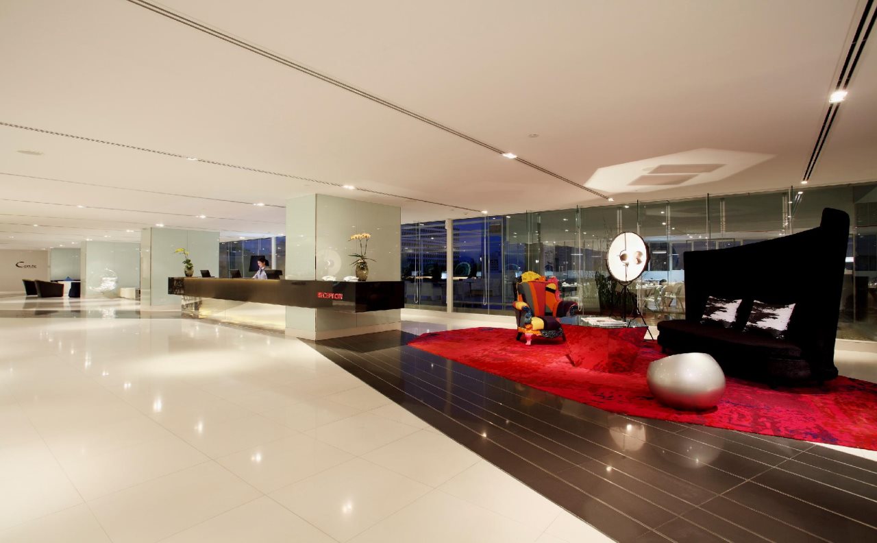 Centara Watergate Pavillion Hotel Bangkok 10