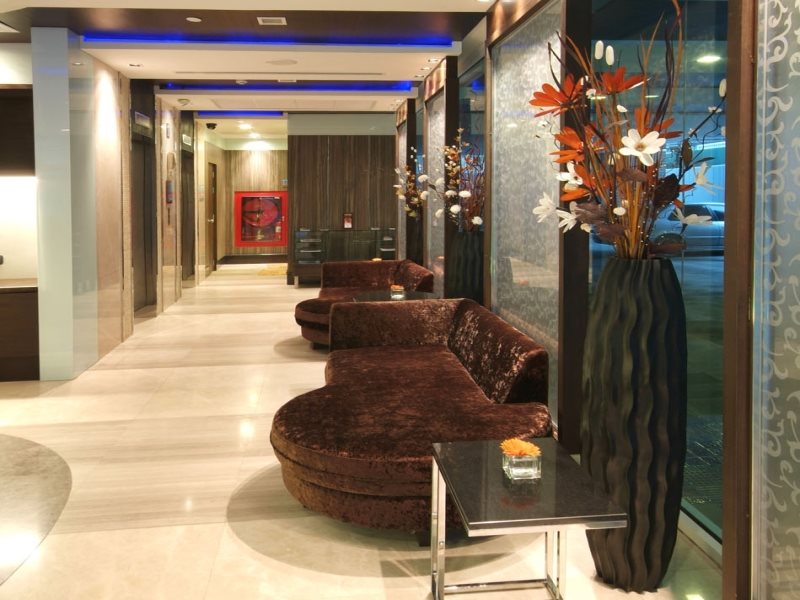 Amora NeoLuxe Bangkok 3