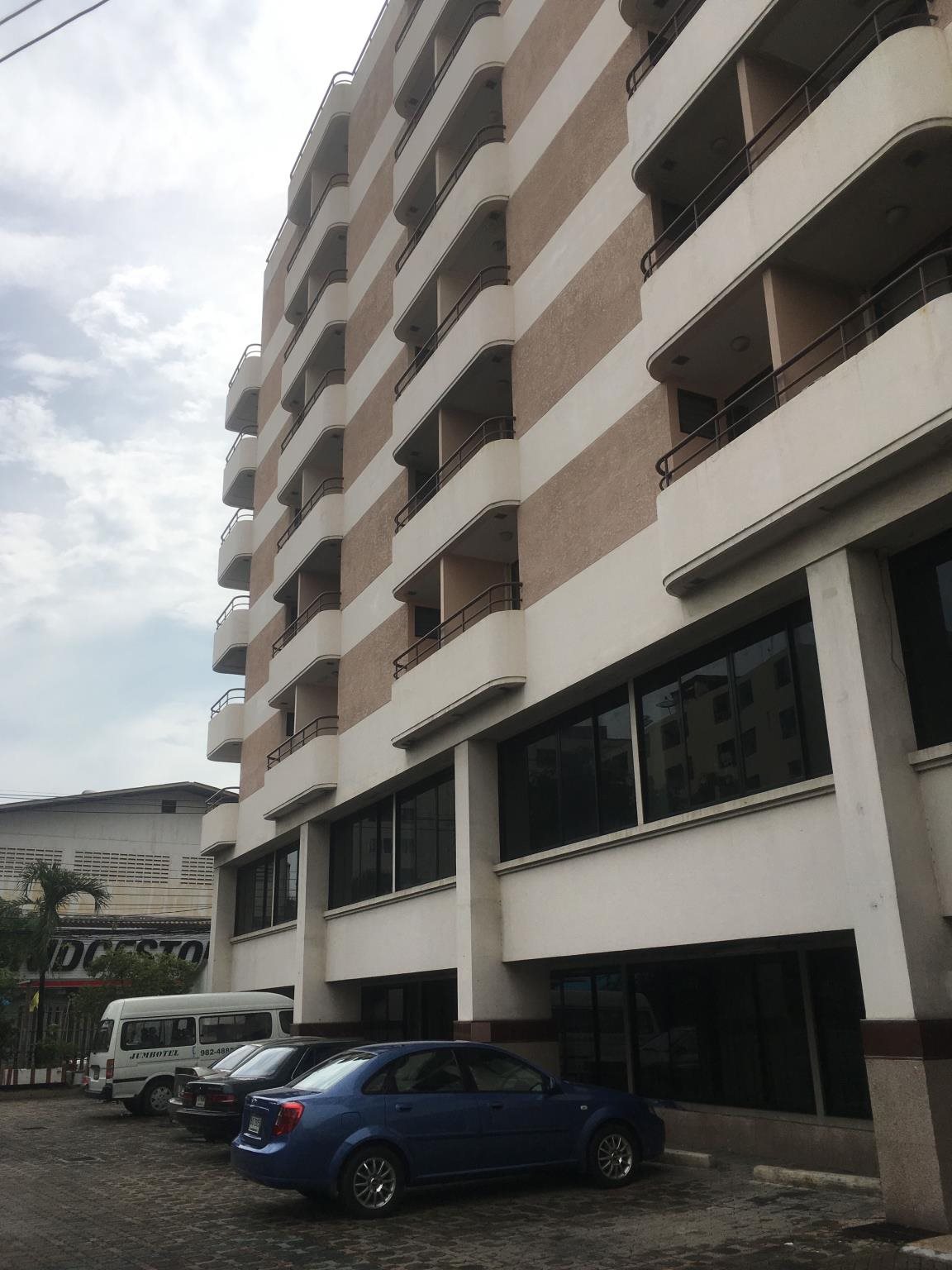 Jumbotel Bangkok 11