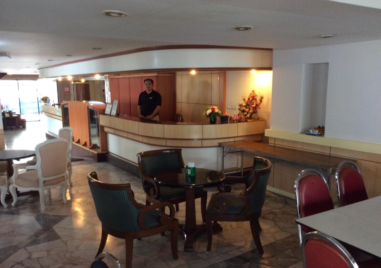 Jumbotel Bangkok 3