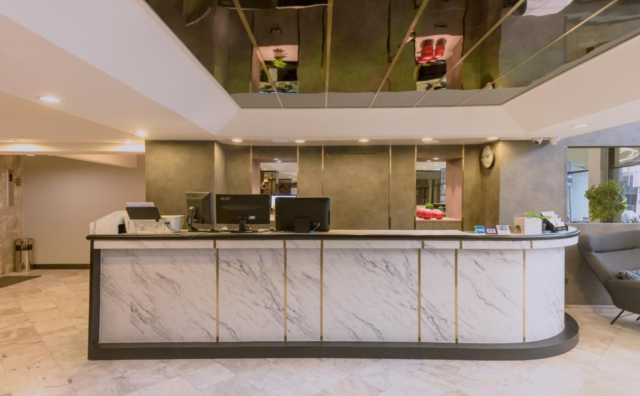Maxim S Inn 15