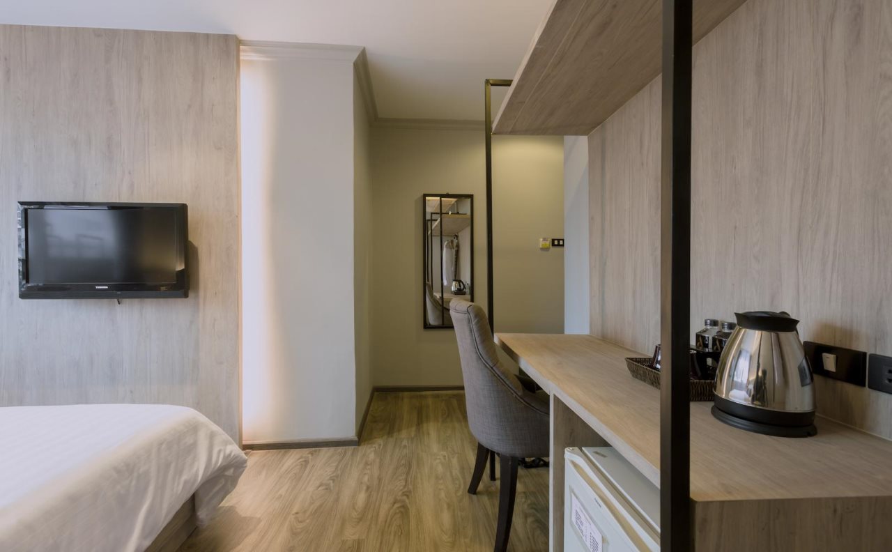 Maxim S Inn 16