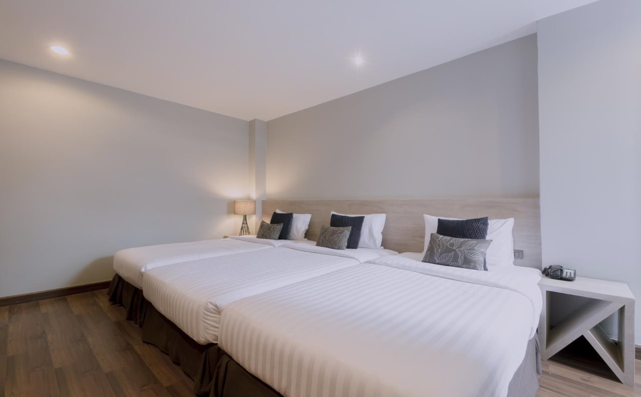 Maxim S Inn 21