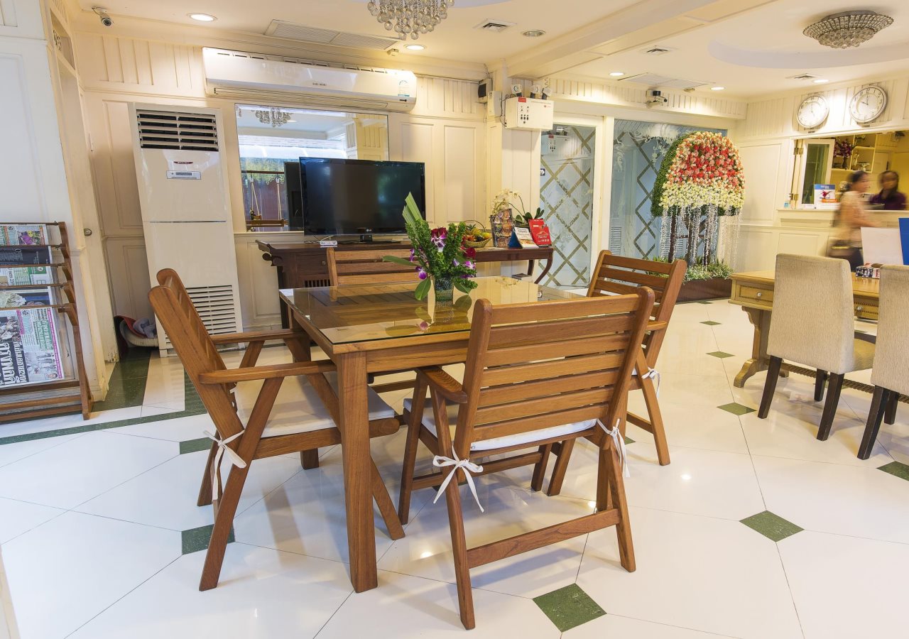 Orchid Resort 8