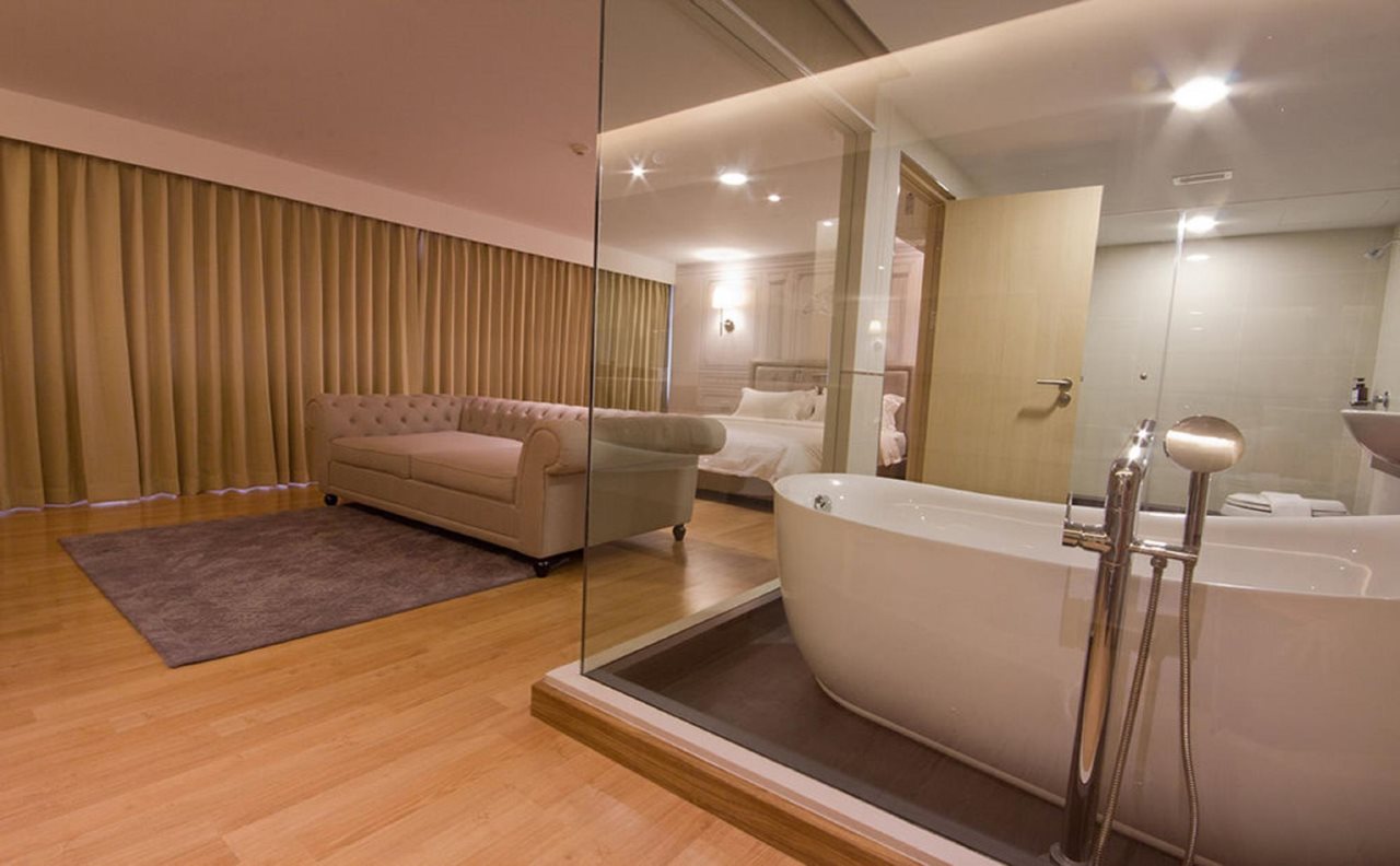 Thee Bangkok Hotel 3
