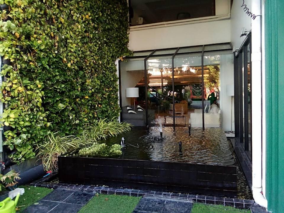 Regent Ramkhamhaeng and Apartment 13