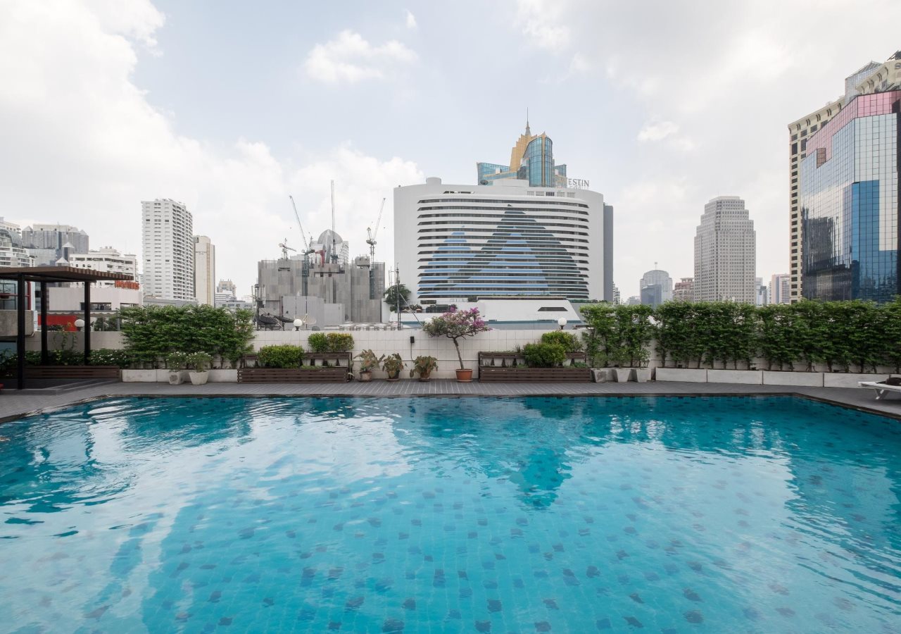 Ruamchit Plaza 22