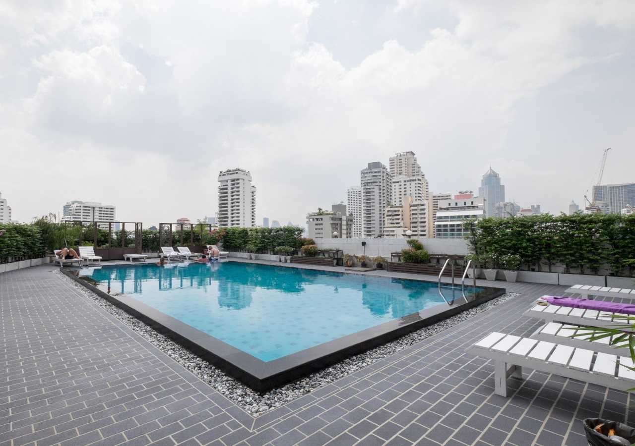 Ruamchit Plaza 7
