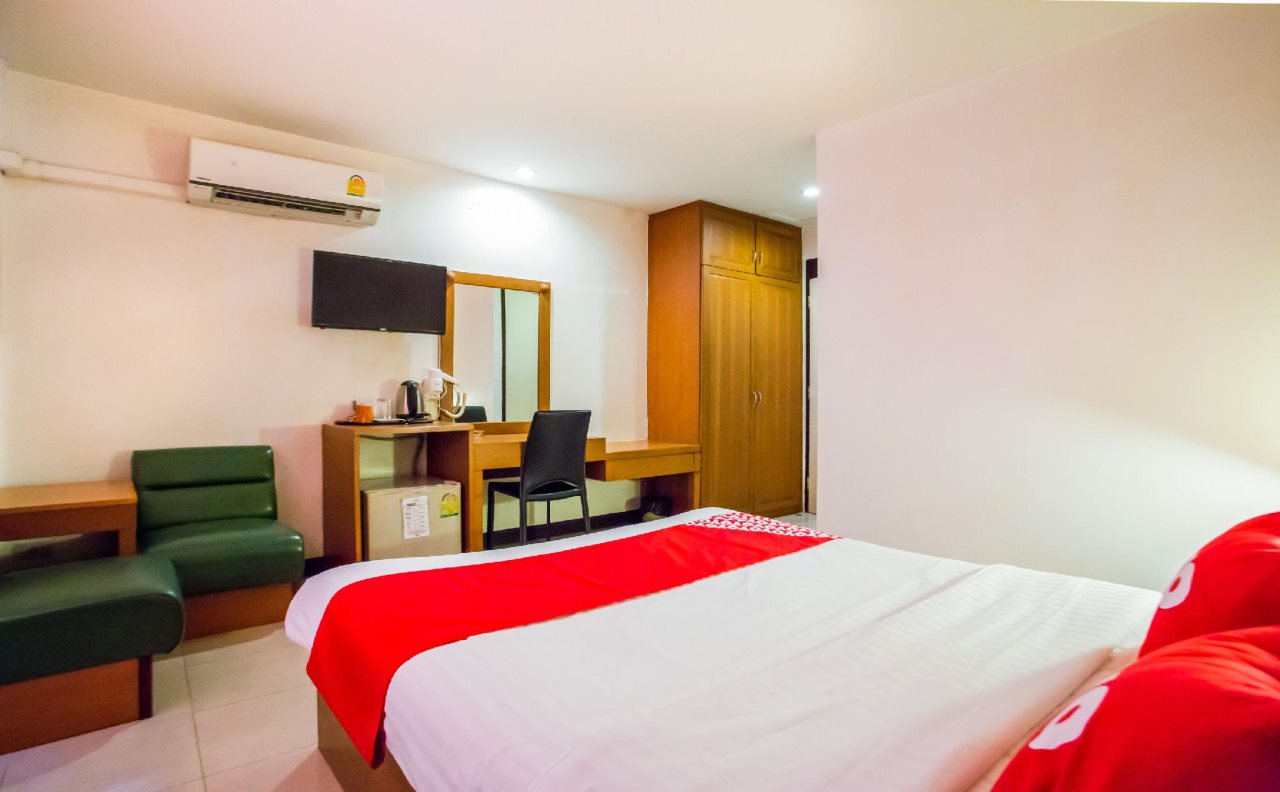 Atlas Bangkok Hotel 19