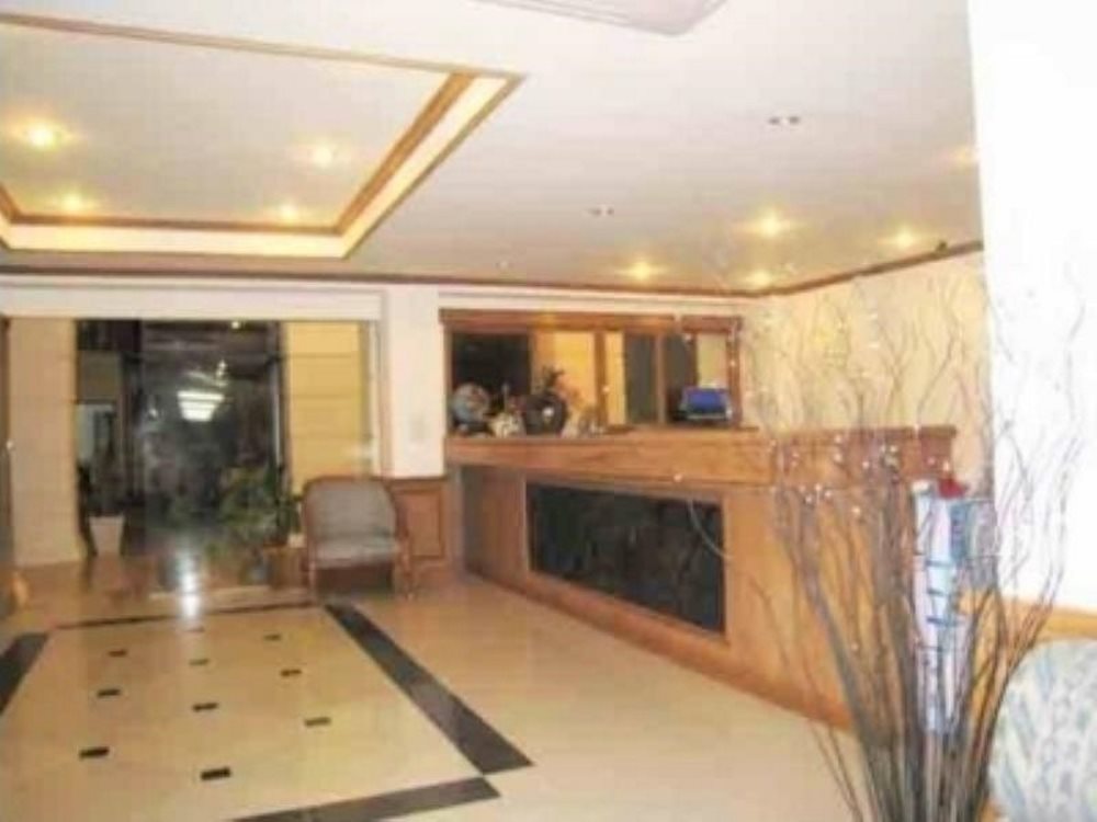 Rafael Mansion Bangkok Airport 8