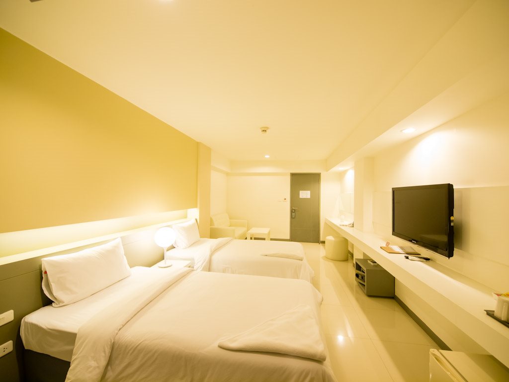 myhotel CMYK ratchada 13