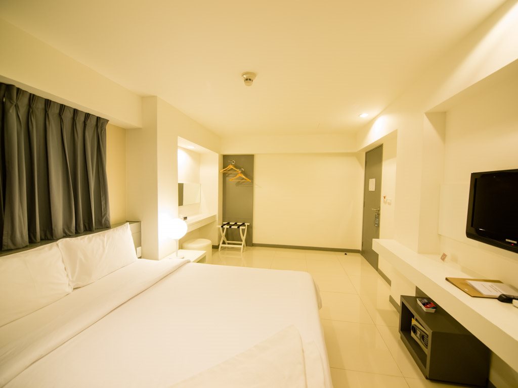 myhotel CMYK ratchada 4