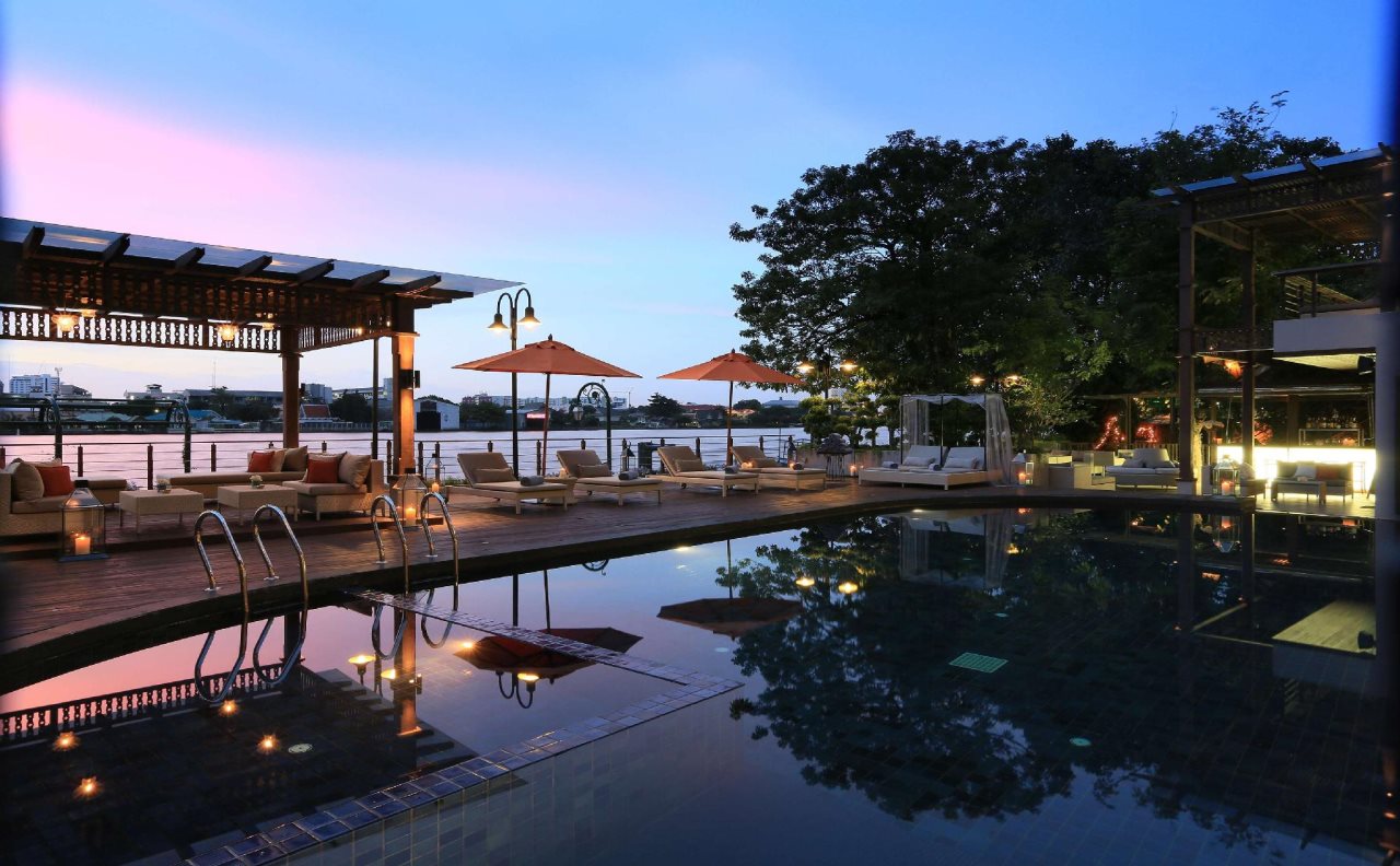 Riva Surya Bangkok 16